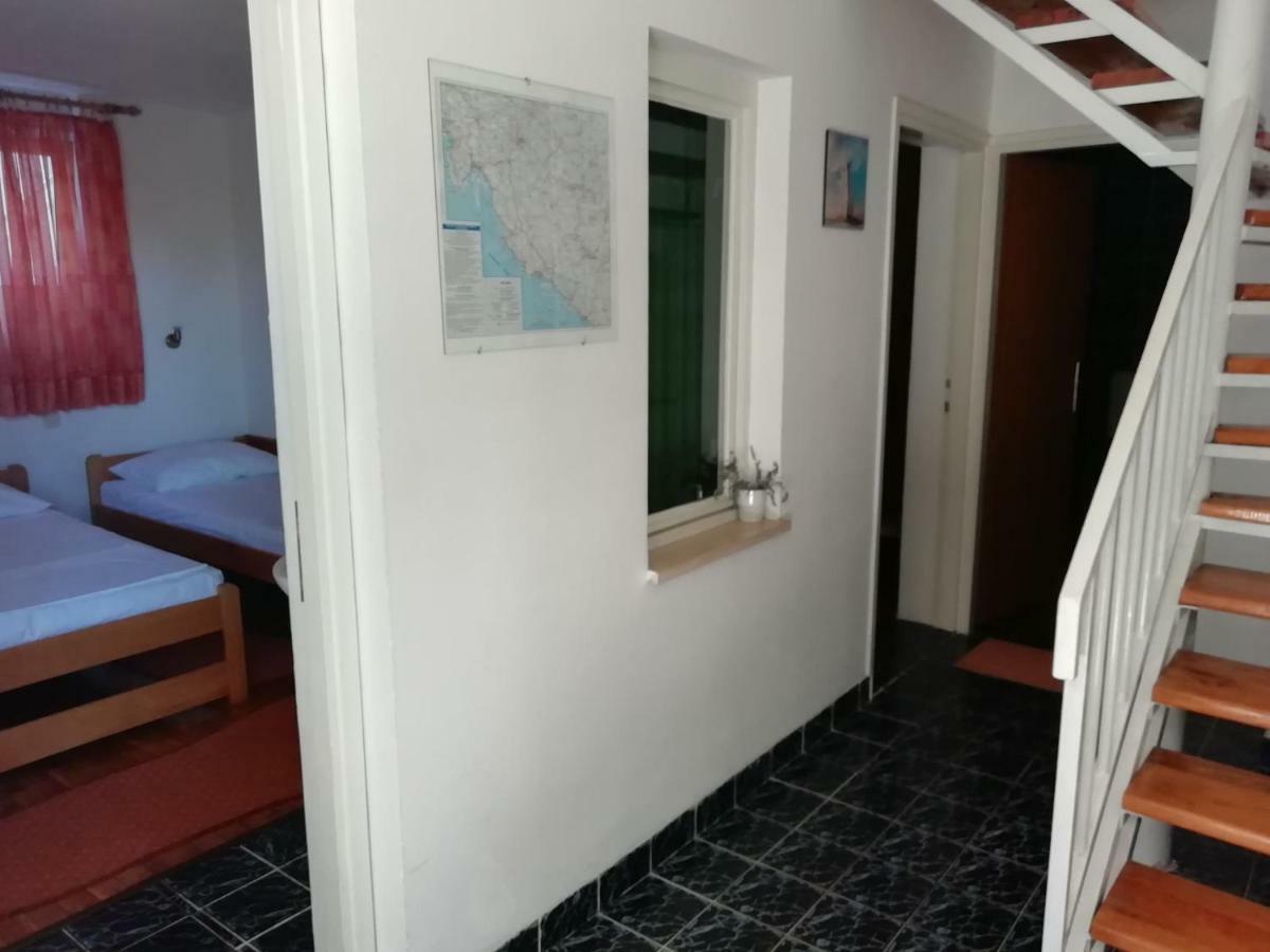 Apartman Mila Dramalj Buitenkant foto