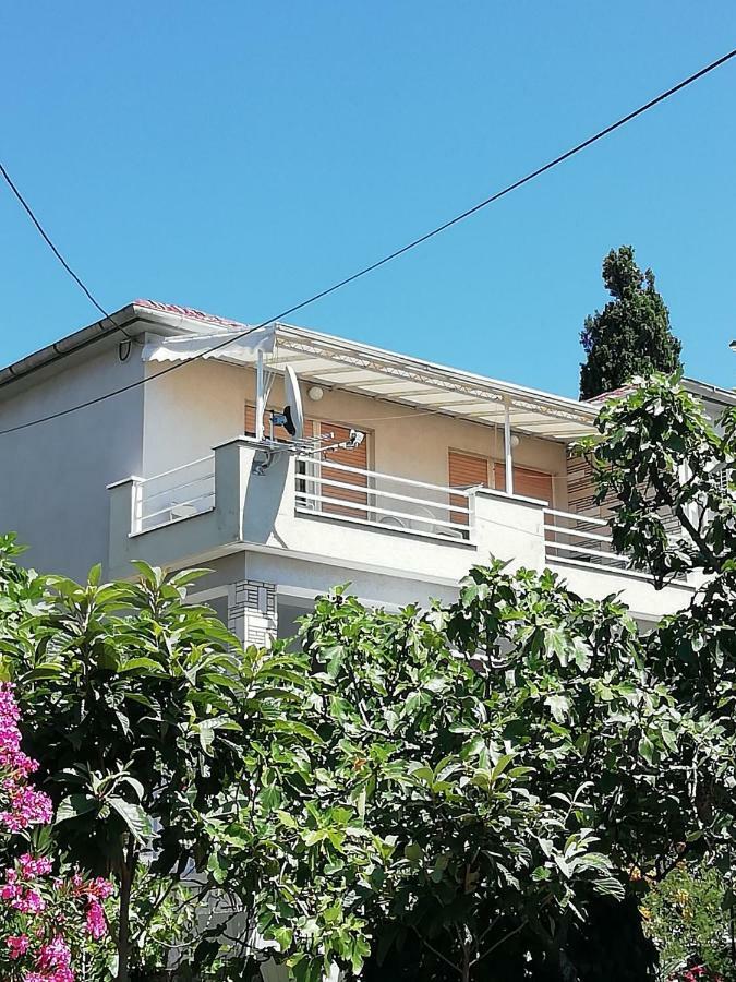 Apartman Mila Dramalj Buitenkant foto